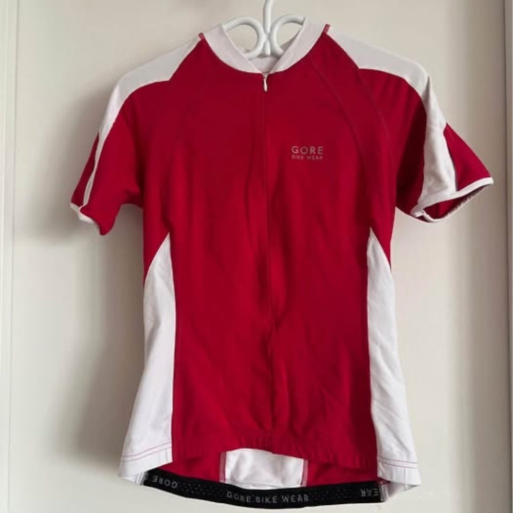 Men’s SMALL Gore Cycling Jersey